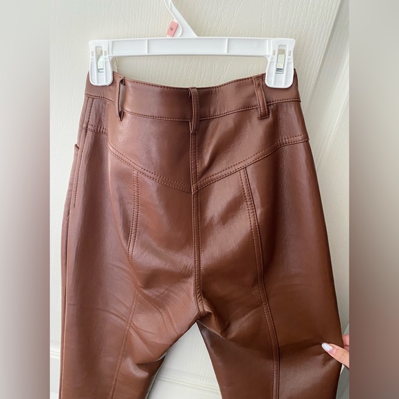 ARITZIA WILFRED REBEL PANT a straight leg leather pant - Picture 11 of 11